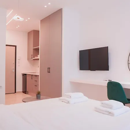 The Lot Luxury Thessalonique