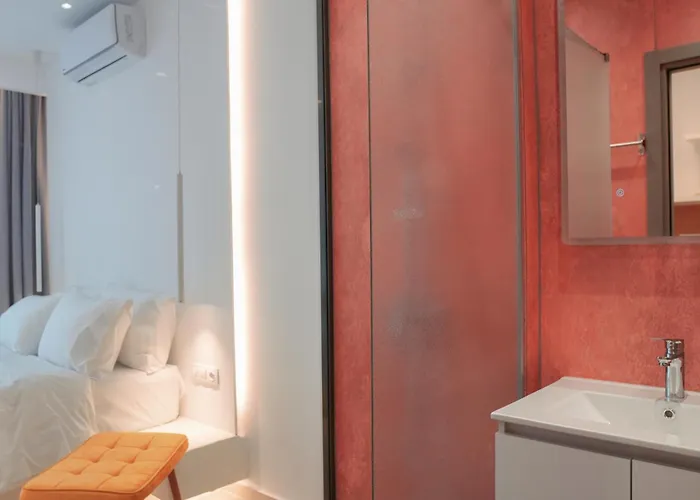 The Lot Luxury * Soluň