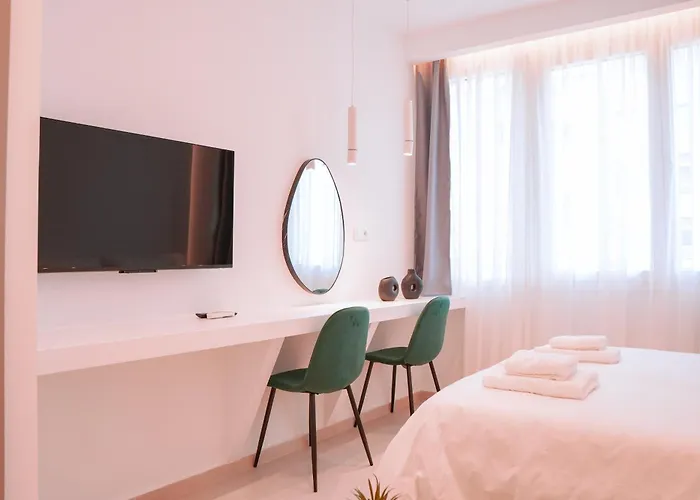 The Lot Luxury Apartment *